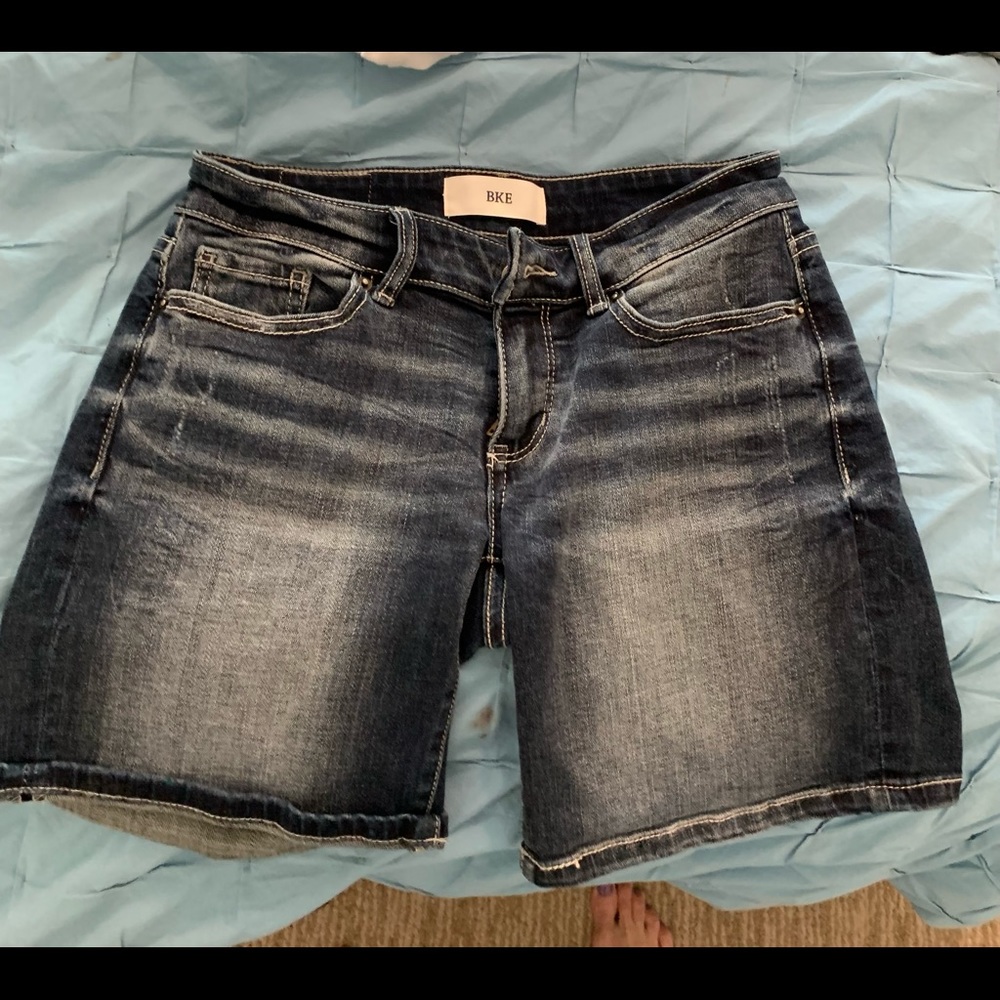 BKE Stella shorts